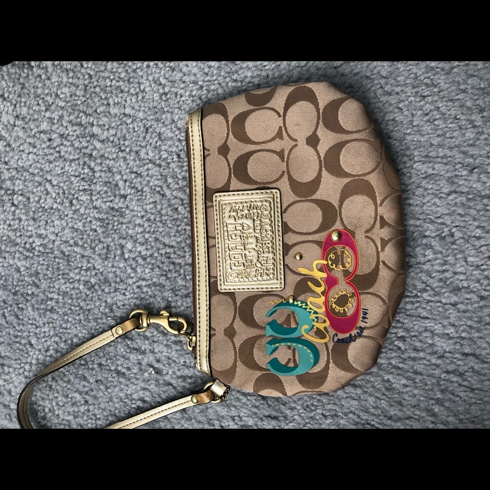 Vintage coach wristlet